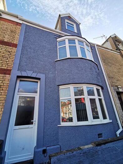 6 Bedroom House To Rent In St Helens Road, Brynmill, Swansea, SA1