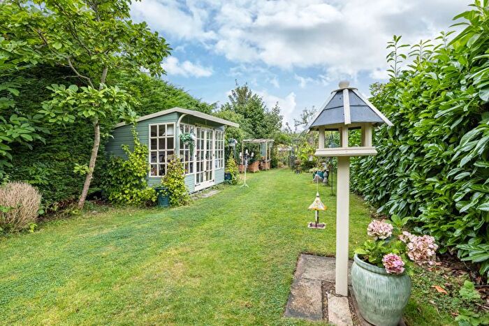 4 Bedroom Detached House For Sale In Newport Road, New Bradwell, Milton Keynes, MK13