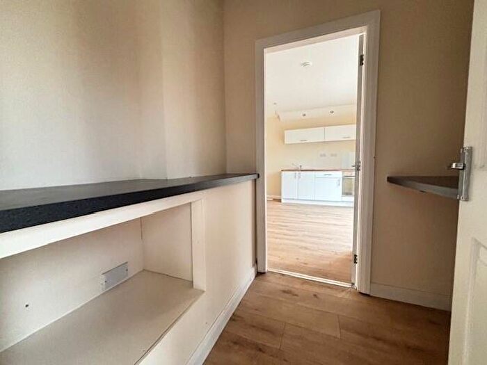 5 Bedroom Semi-Detached House To Rent In Victoria Road, Kirkby In Ashfield, NG17