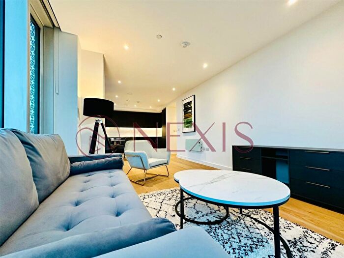 2 Bedroom Apartment To Rent In Viadux, Great Bridgewater Street, Manchester, M1