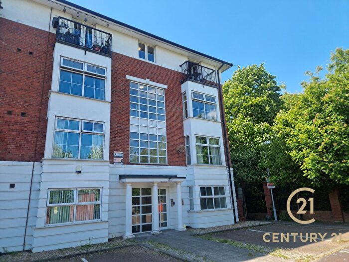 2 Bedroom Flat For Sale In Chancellor Court, Crown Street, Liverpool, L8