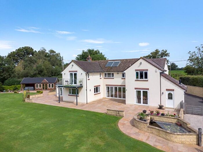 5 Bedroom Detached House For Sale In Longburton, Sherborne, DT9