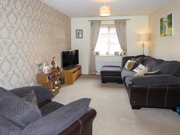 3 Bedroom Detached House To Rent In Winsor Crescent, Hampton Vale, Peterborough, PE7