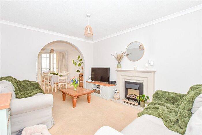 3 Bedroom Terraced House For Sale In Royal Gardens, Rowlands Castle, Hampshire, PO9