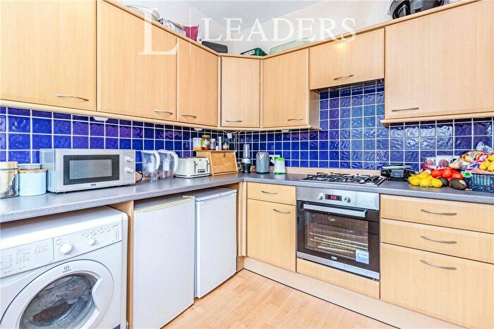 2 Bedroom Apartment For Sale In Surbiton Road, Kingston Upon Thames, Surrey, KT1
