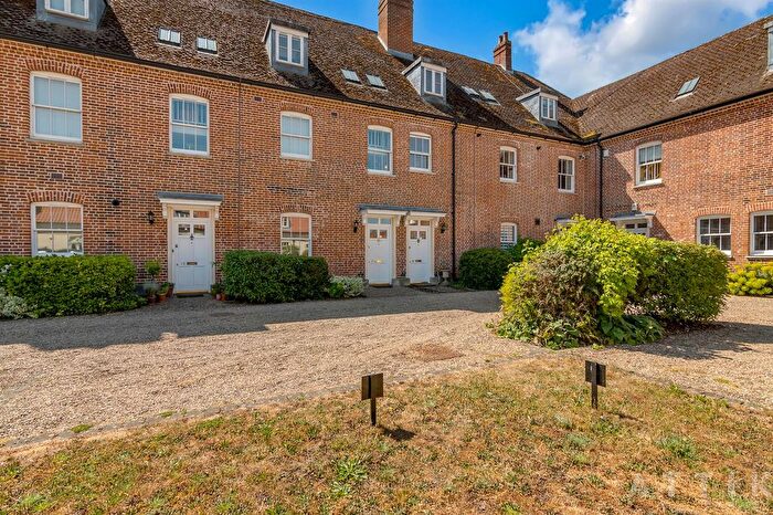 2 Bedroom Maisonette For Sale In Blyth View, Blythburgh, IP19