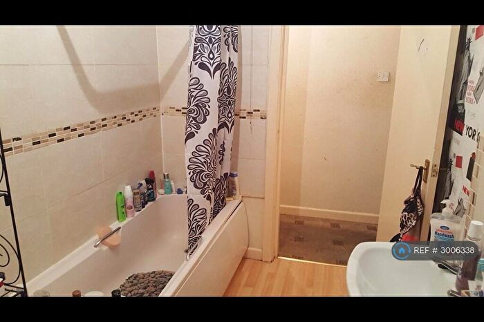2 Bedroom Terraced House To Rent In Pine Street, Burnley, BB11