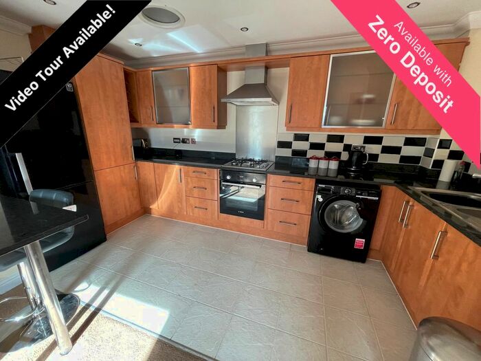 2 Bedroom Flat To Rent In Christchurch Road, Bournemouth, BH1