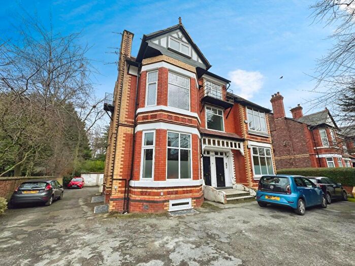 1 Bedroom Flat For Sale In Barlow Moor Road, Didsbury, Manchester, M20