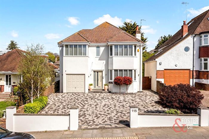 5 Bedroom Detached House For Sale In Goldstone Crescent, Hove, BN3