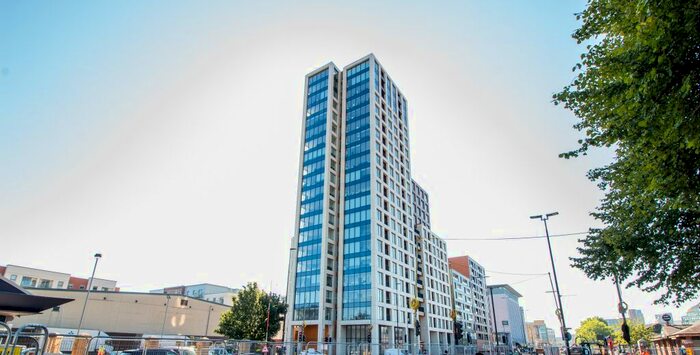 2 Bedroom Flat To Rent In Trafford Road, Salford Quays, M5