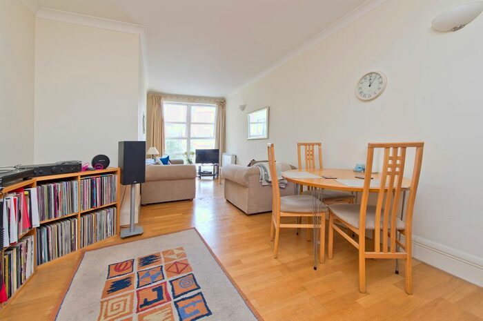1 Bedroom Flat To Rent In The Grange, Bermondsey, London, SE1