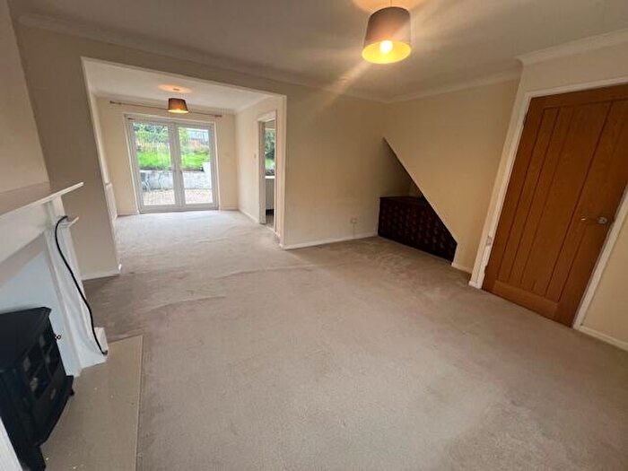3 Bedroom House To Rent In Oakridge, Thornhill, Cardiff, CF14