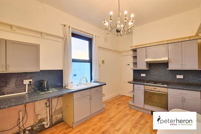 3 Bedroom End Of Terrace House For Sale In Newcastle Road, Fulwell, Sunderland, SR5