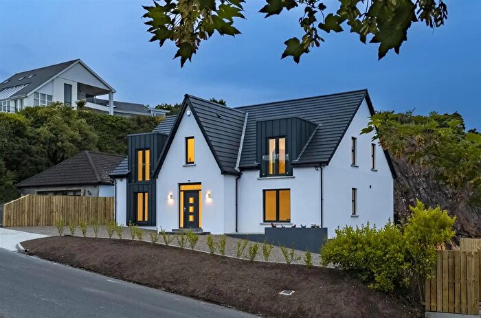 6 Bedroom Detached House For Sale In Quarry Manor, Middle Braniel Road, Belfast, BT5