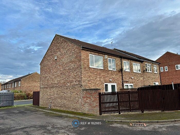 3 Bedroom End Of Terrace House To Rent In Helmsley Drive, Guisborough, TS14
