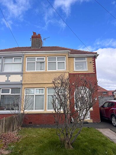 3 Bedroom House For Sale In Westmorland Avenue, Thornton-Cleveleys, FY5
