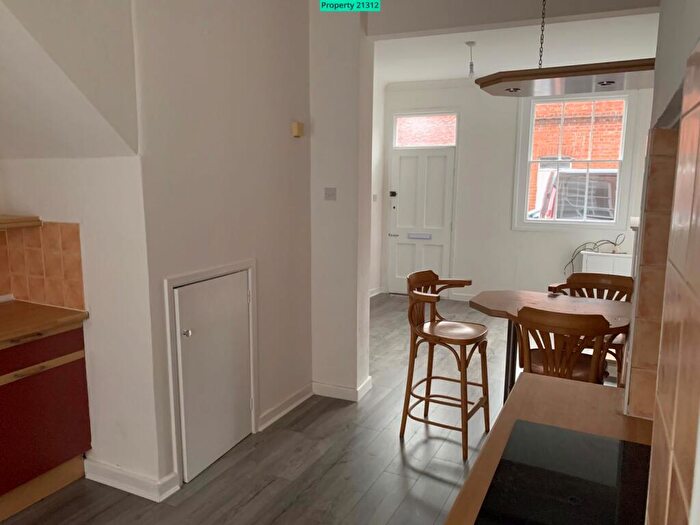 1 Bedroom Terraced House To Rent In Albion Place, Chester, CH1