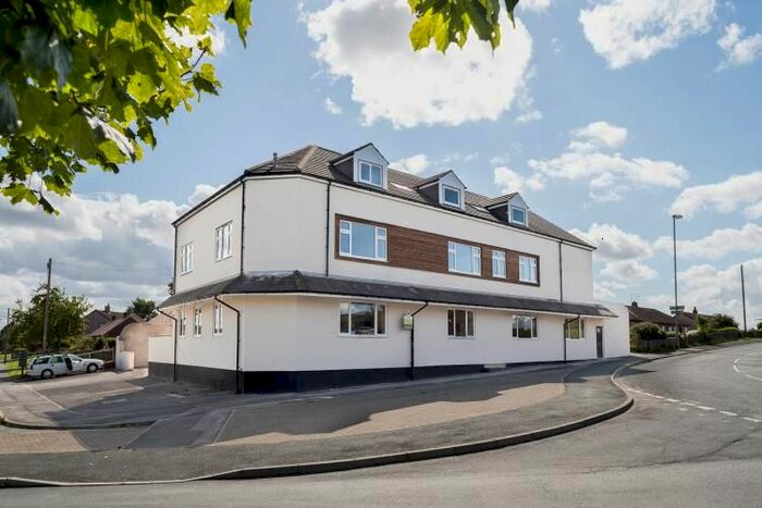 2 Bedroom Flat To Rent In Santingley Lane, New Crofton, Wakefield, WF4