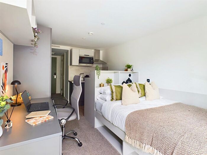 Studio To Rent In Frederick Street, Belfast, BT1