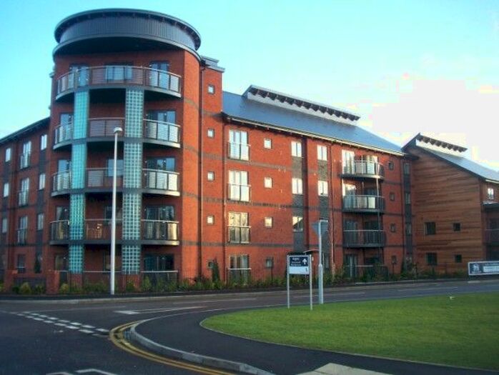 2 Bedroom Flat To Rent In Churchfields Way, West Bromwich, West Midlands, B71