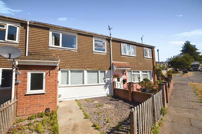 3 Bedroom Terraced House To Rent In Donaldson Road, Salisbury, SP1