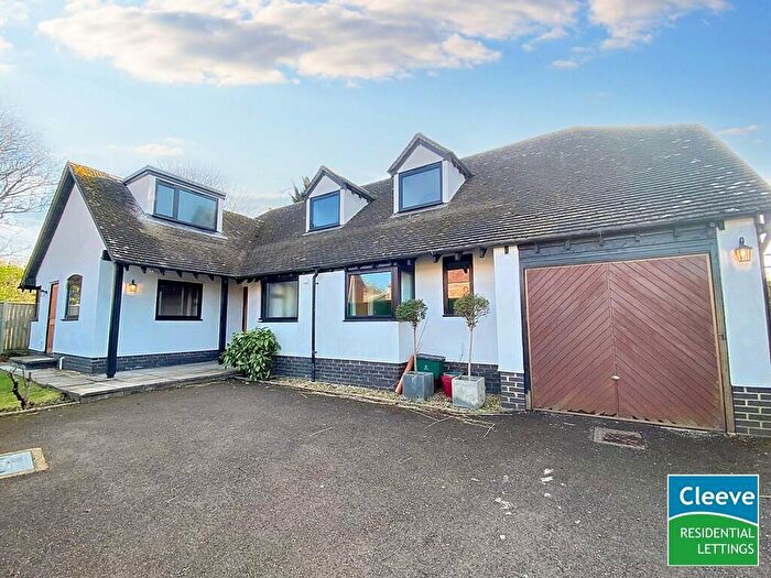 4 Bedroom Detached House To Rent In Oxenton, GL52