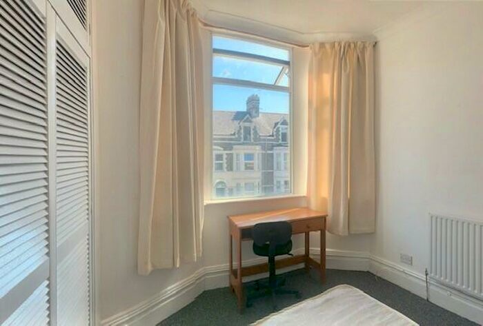 2 Bedroom Apartment To Rent In Glynrhondda Street, Cardiff(City), CF24
