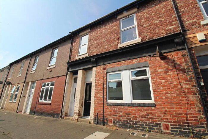 3 Bedroom Flat For Sale In Stratford Road, Newcastle Upon Tyne, NE6
