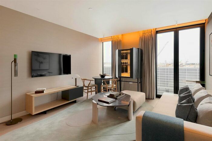 2 Bedroom Flat To Rent In Hanover Square, London, W1S