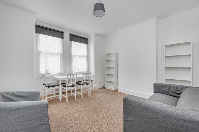 2 Bedroom Flat To Rent In Theatre Street, The Shaftesbury Estate, SW11