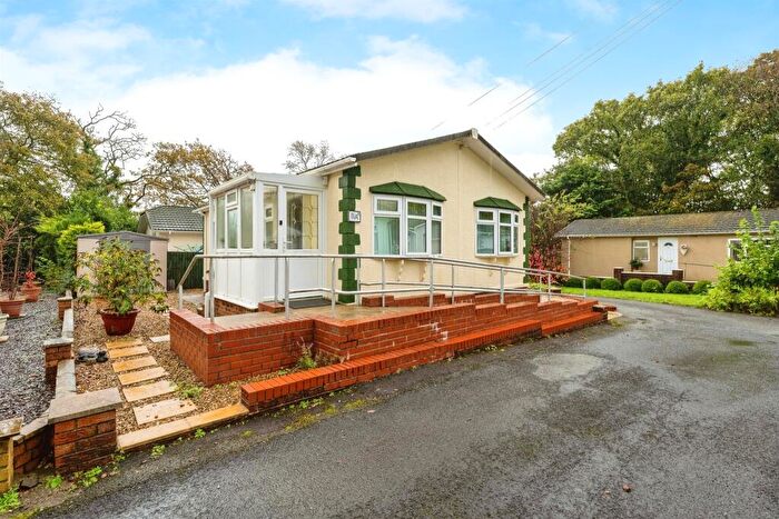 2 Bedroom Park Home For Sale In Neath Road, Bryncoch, Neath, SA10