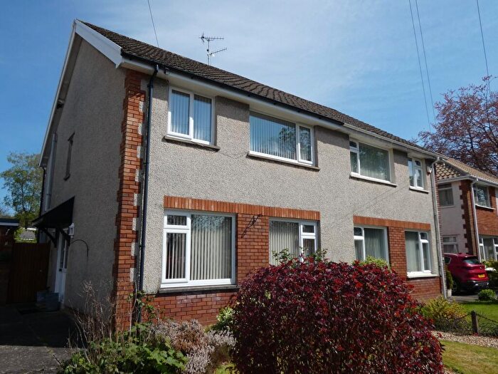 3 Bedroom Semi Detached House For Sale In Glendale, Bryncoch, Neath ., SA10