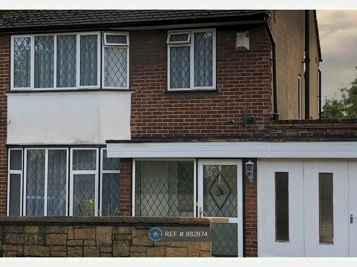 4 Bedroom Semi-Detached House To Rent In Royal Lane, West Drayton, UB7