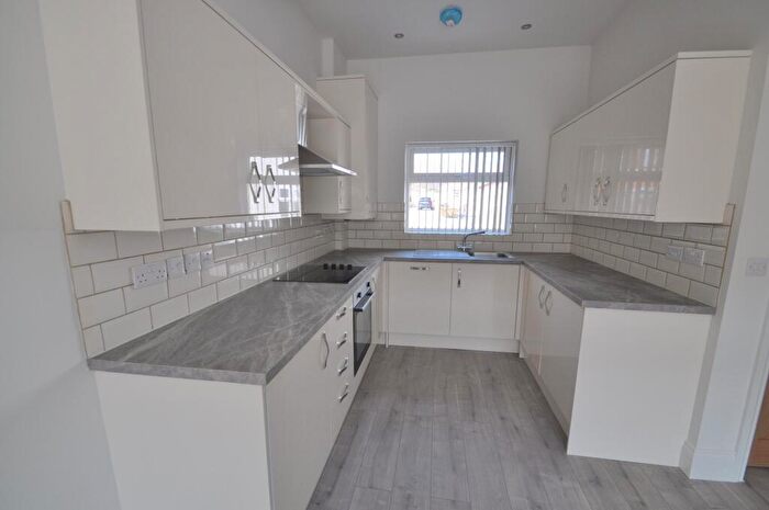 2 Bedroom Apartment To Rent In Milton House, Binningtons Gardens, Hull, North Humberside, HU10