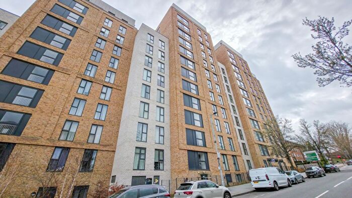 2 Bedroom Flat For Sale In Axell House, Wellington Street, Woolwich, London, SE18