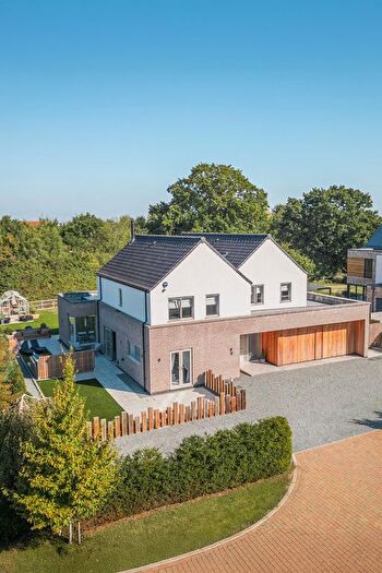 5 Bedroom Detached House For Sale In Long Four Acres Avenue, Bracon Ash, Norwich, NR14