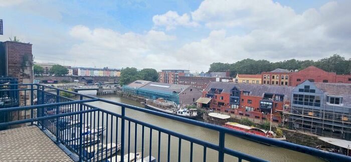 2 Bedroom Apartment To Rent In The Mill House, Ferry Street, Bristol, BS1