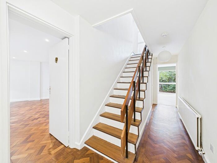 5 Bedroom Semi-Detached House To Rent In Castle Street, Leicester, LE1