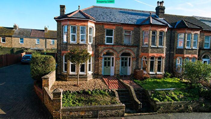 4 Bedroom End Of Terrace House For Sale In St. Alphege Road, Dover, CT16