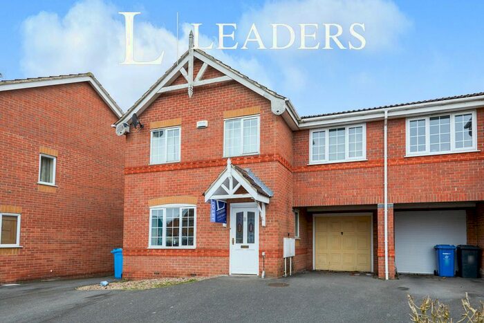 4 Bedroom Semi-Detached House To Rent In Meadow Brook Close, Littleover, Derby, DE23