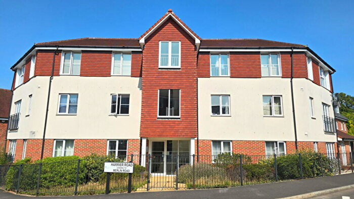 2 Bedroom Flat For Sale In Harrier Road, Bishops Green, Newbury, RG20