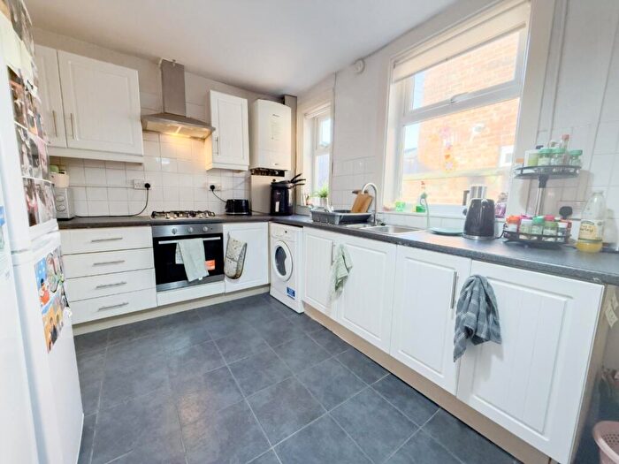 4 Bedroom House To Rent In Crofton Street, Manchester, M14