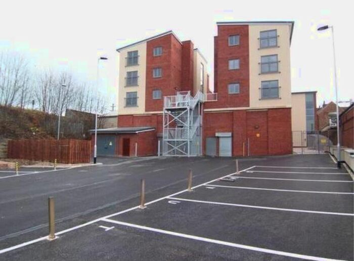 1 Bedroom Flat To Rent In Westgate, Wakefield, WF1