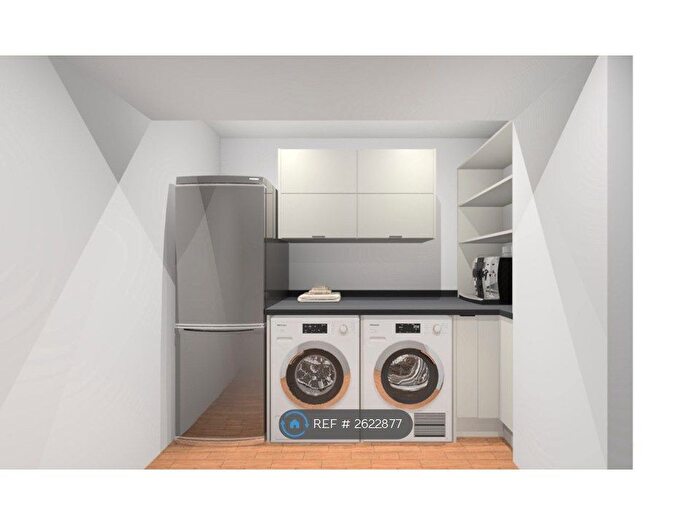 3 Bedroom Flat To Rent In Sandy Way, Cobham, KT11