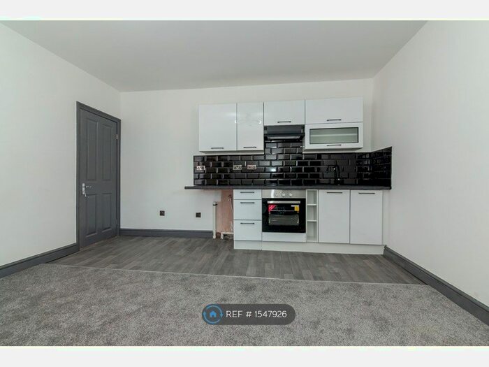 1 Bedroom Flat To Rent In Wigan Road, Leigh, WN7