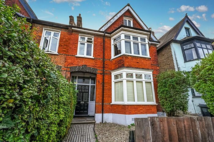 1 Bedroom Flat For Sale In Coopers Lane, Grove Park, London, SE12