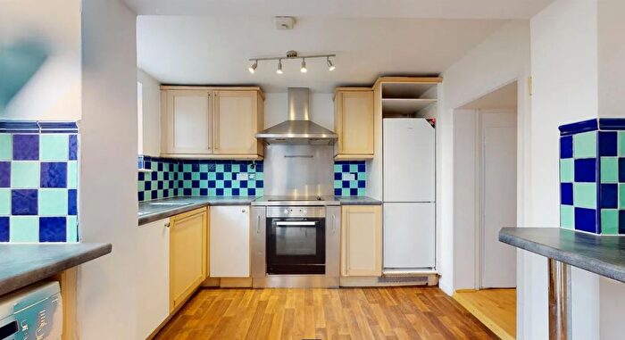 2 Bedroom Terraced House To Rent In Greenford Road, Harrow, HA1