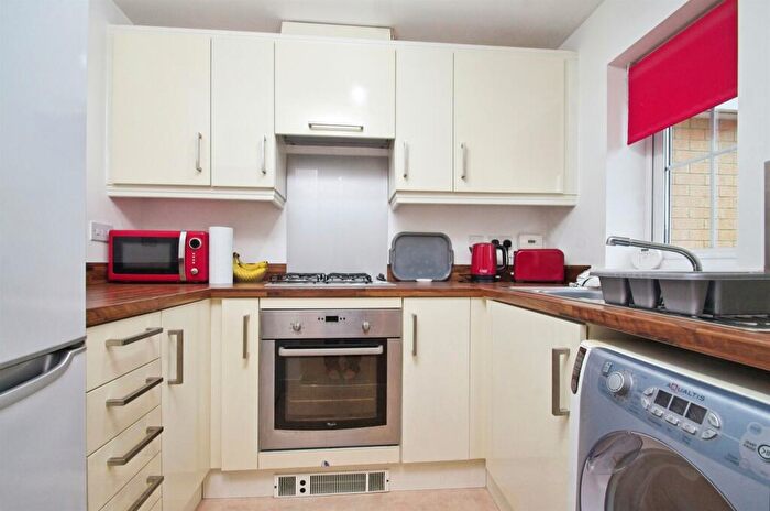 1 Bedroom Coach House For Sale In Rhodfa Brynmenyn, Sarn, Bridgend, CF32