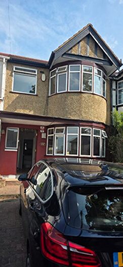 3 Bedroom Terraced House To Rent In Harrow, HA2